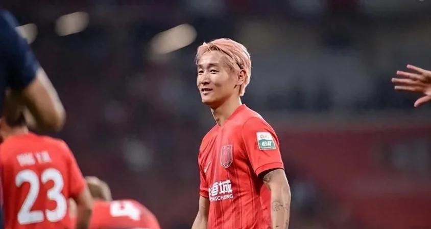 西甲球队签下巴西巨星，斗志非凡浙江的简单介绍