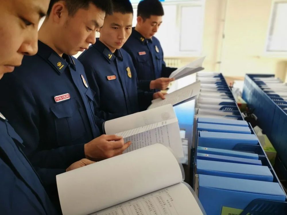 新赛季战况全面分析，各队表现大比拼的简单介绍